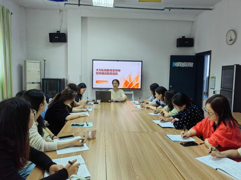 589c92b9fd9457a5ad1ecdf784383ee2.jpg 589c92b9fd9457a5ad1ecdf784383ee2.jpg